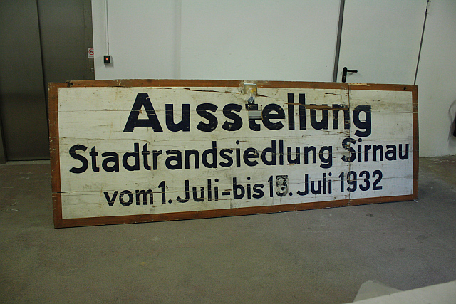 Ausstellungsschild